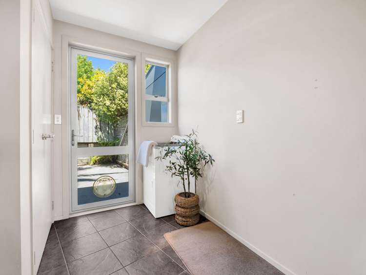 2 Honeysuckle Lane Ohauiti_23