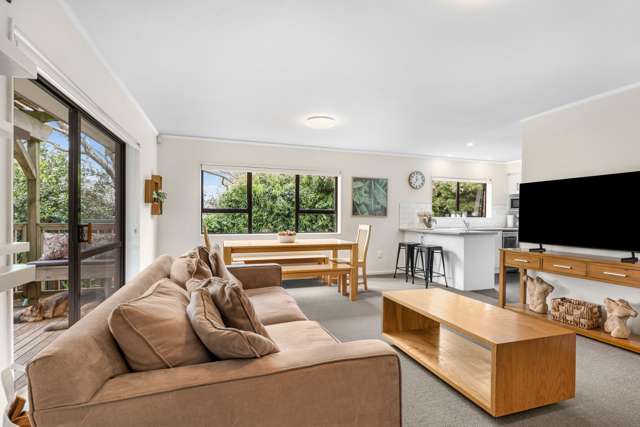 1/2 Mono Place Mount Wellington_1