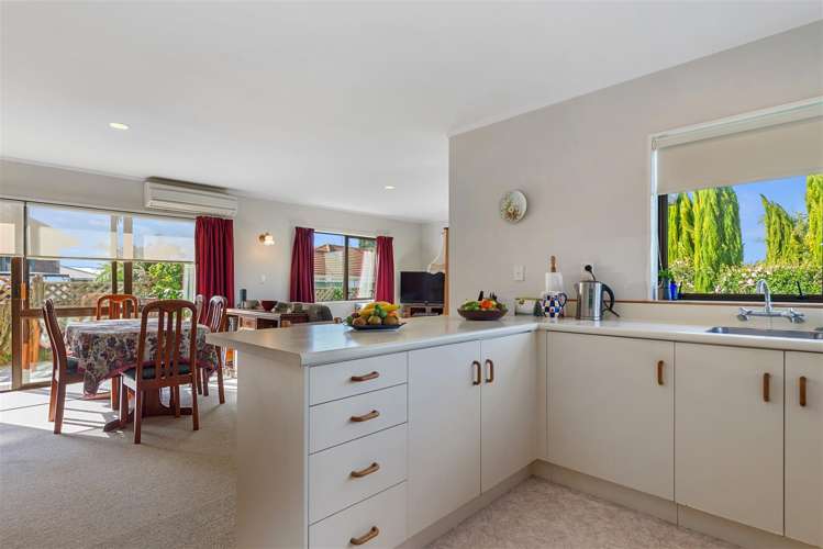 8a Everard Place Ngongotaha_9