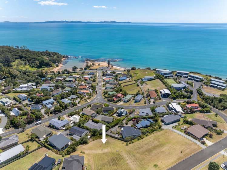 35 Dudley Crescent Cable Bay_8