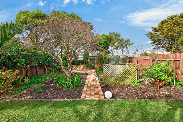 42 Bolton Street Petone_2