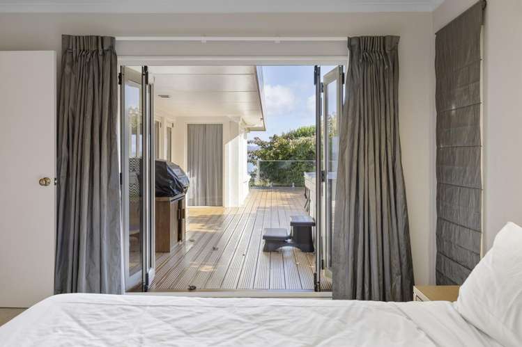 2/36 Shepherd Road Waipahihi_16