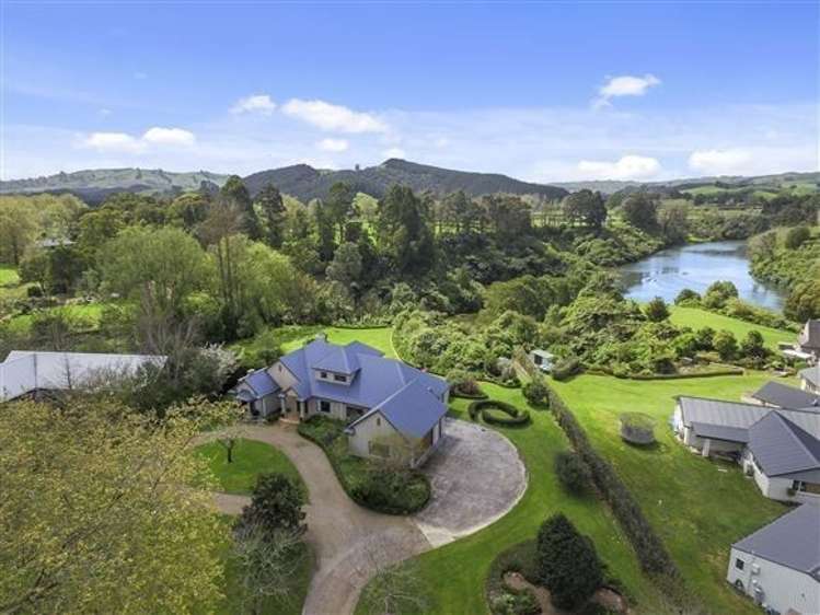 360 Lake View Drive Karapiro_5