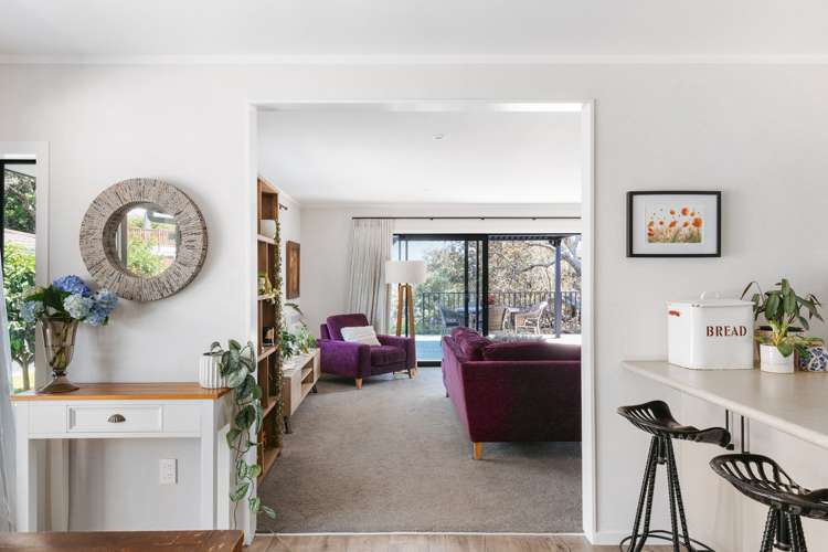 37 Pohutukawa Drive Athenree_8