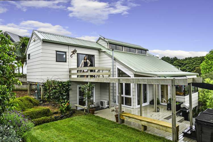 38 Eugenia Rise Totara Heights_11