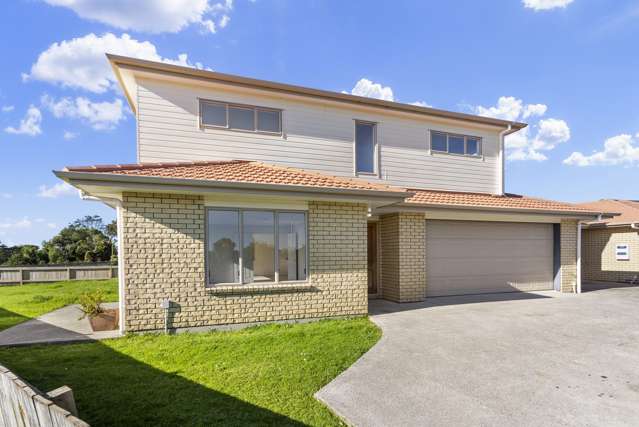 6 Brechin Place Wattle Downs_1