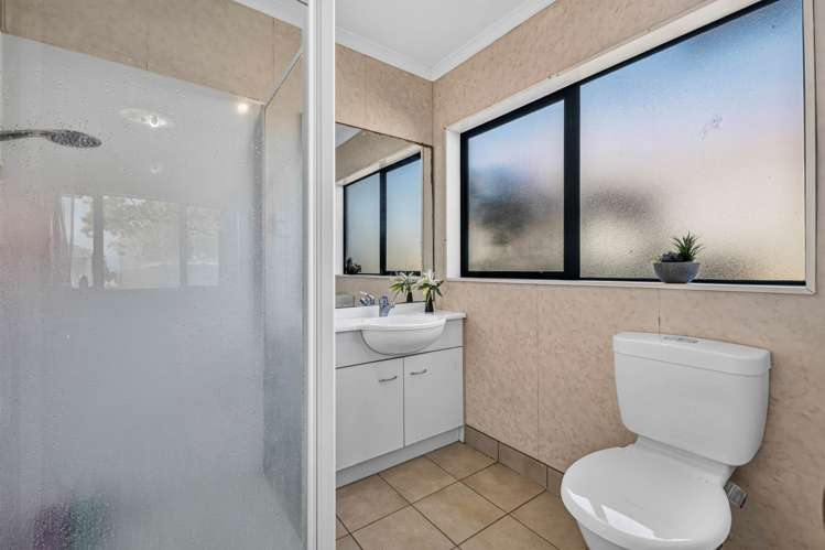 23 Courtvale Place Flat Bush_10