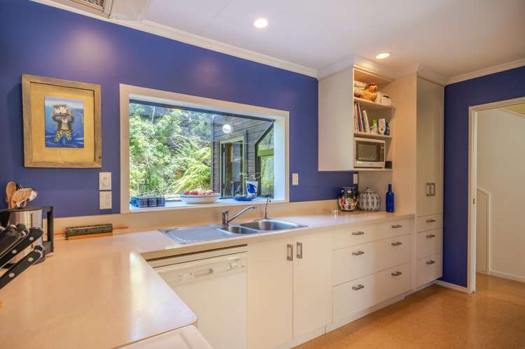 242 Little Akaloa Road Little Akaloa_17