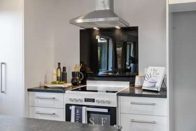 25 Mahia Lane_1