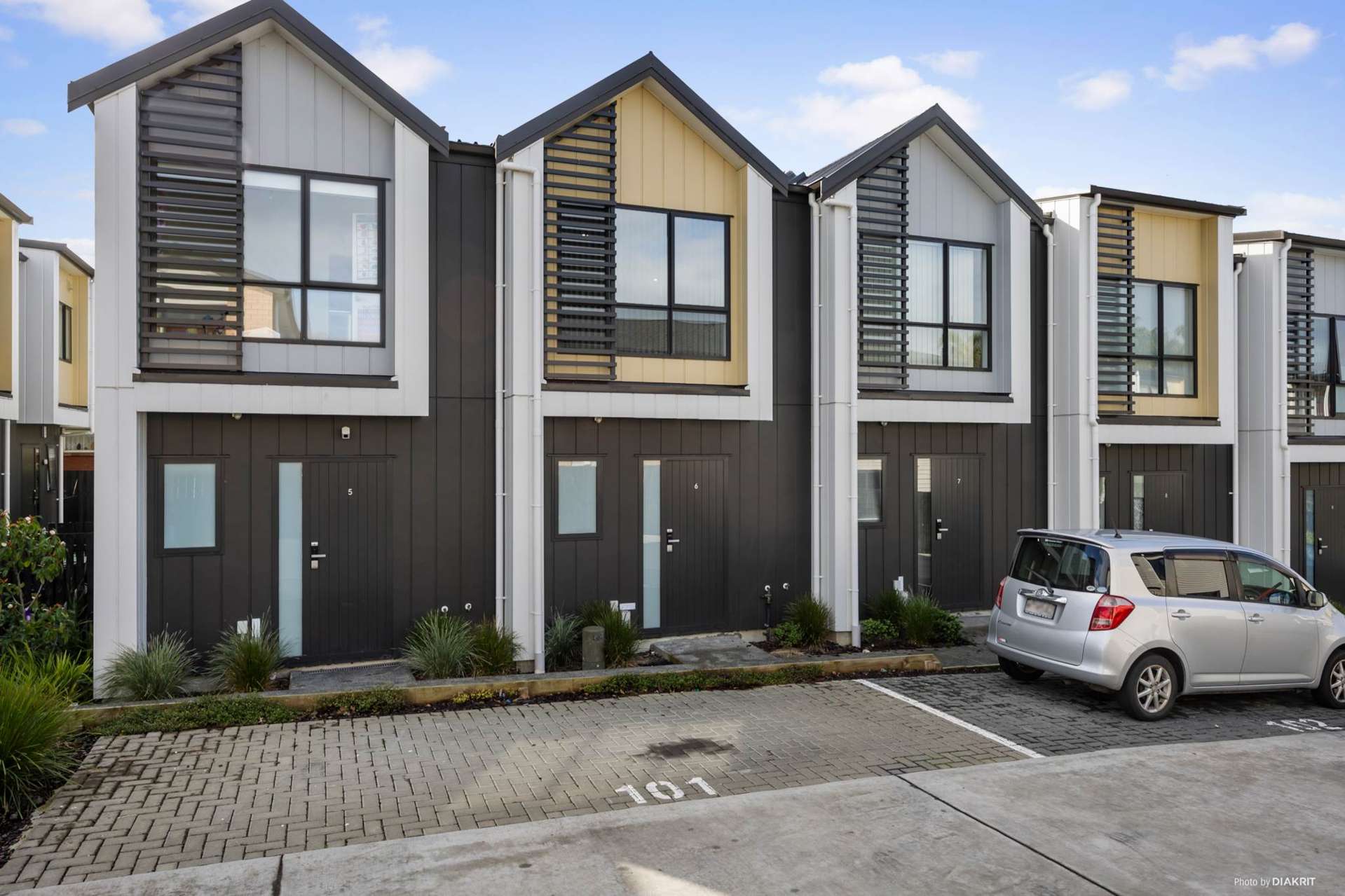 6/86 Elliot Street Pahurehure_0
