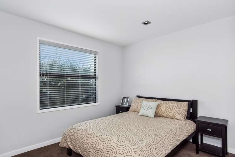 3 Bisley Way Brookfield_9