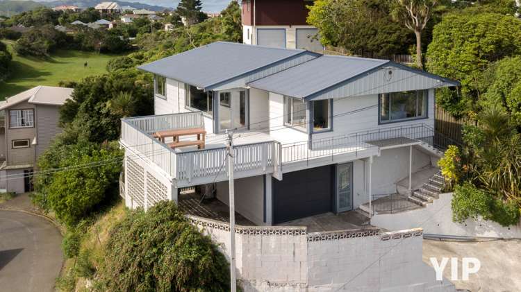 5 Hallewell Crescent Johnsonville_16