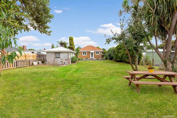14 Taikata Road Te Atatu Peninsula_18