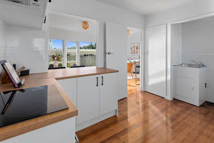 2/11 Matipo Place Woodhill_2