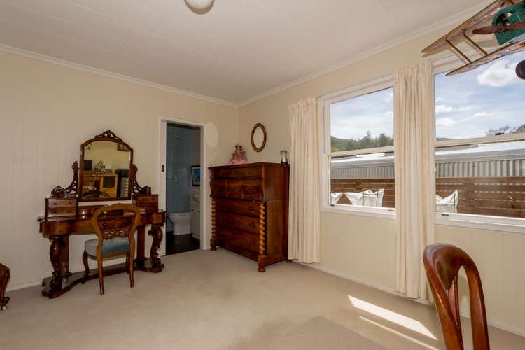 6 Derby Street Arrowtown_20