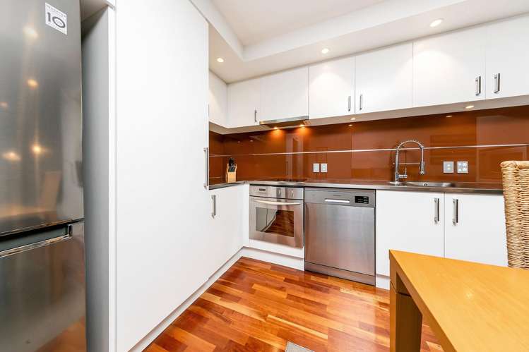 1f/20 Pakenham Street East Auckland CBD_8