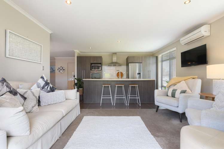 46 Carrington Drive Papamoa_4