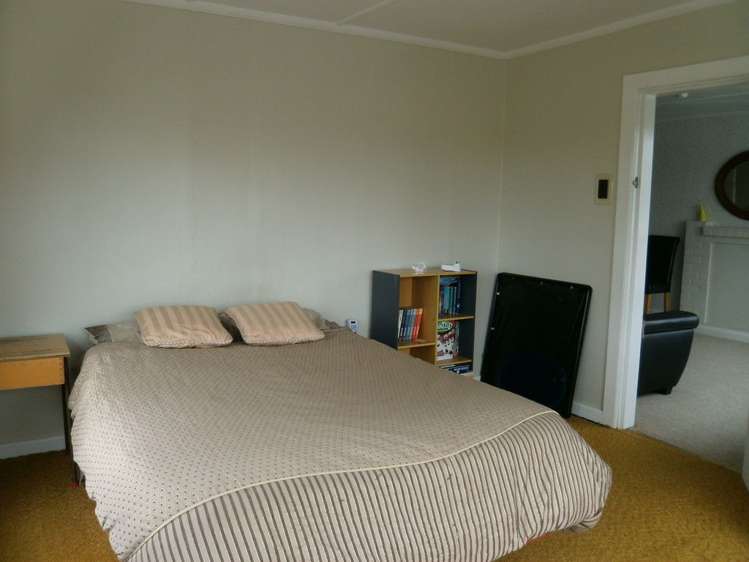 54 Frances Street Balclutha_9