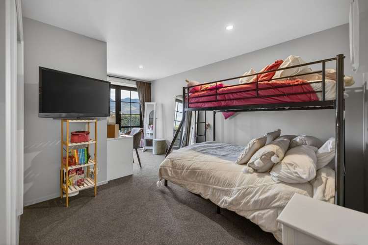 1 Primrose Lane Lower Shotover_13