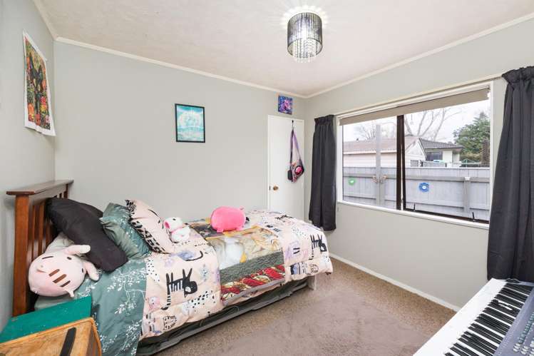 5 Cedar Grove Highbury_11
