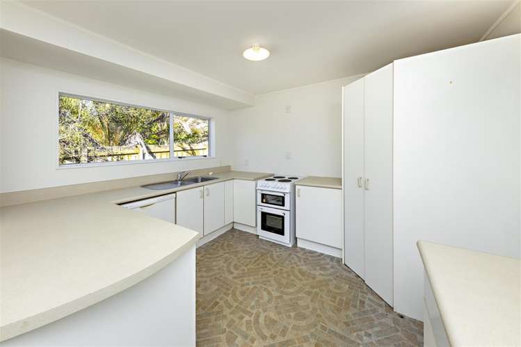 26 Milan Drive Glen Eden_7