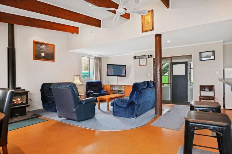 34 Pacific Drive Southbridge_12