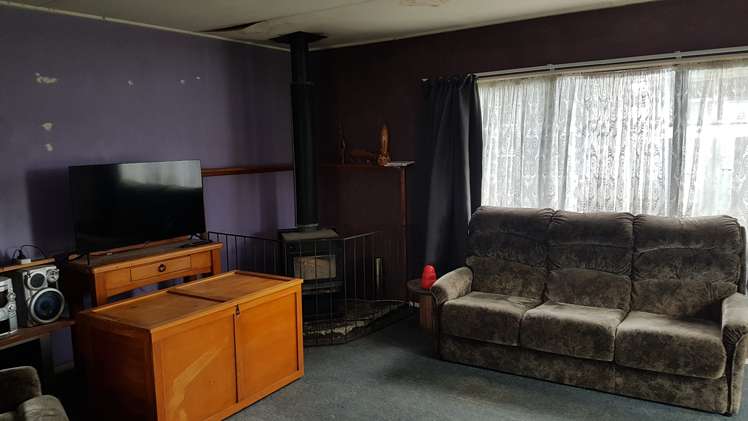 15 Fraser-Collin Crescent Dannevirke_4