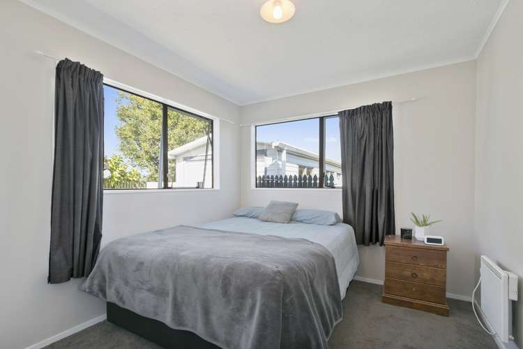 29a Awamutu Grove Waiwhetu_10