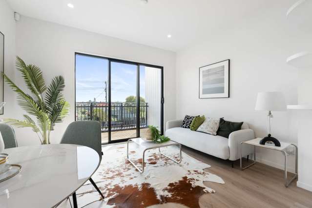 Modern Living at 111 Settlers Avenue