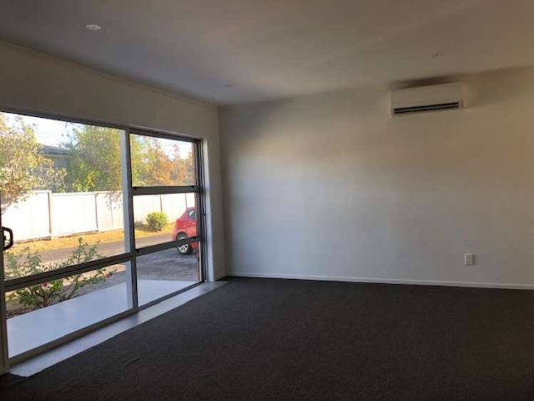 2/5 Tobruk Crescent Milford_7