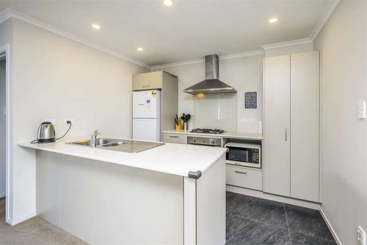 11 Manawatere Way Flat Bush_6