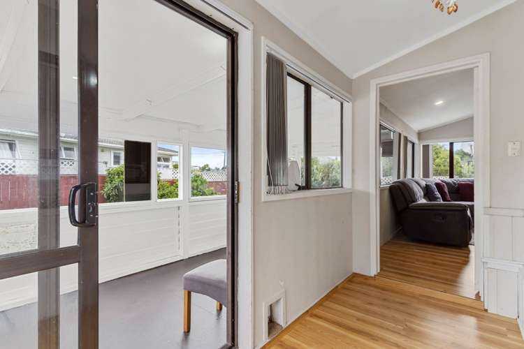 2/1 Scotts Road Manurewa_10