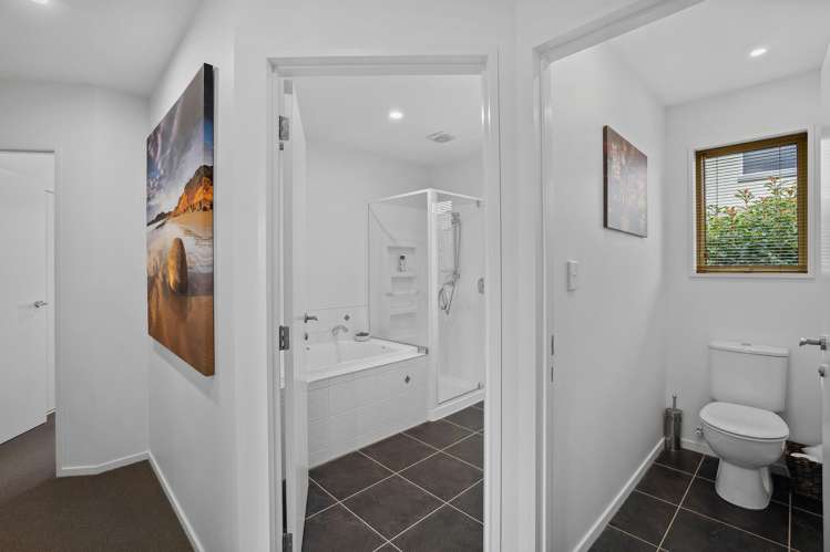 12 Ferry Lane Cromwell_25