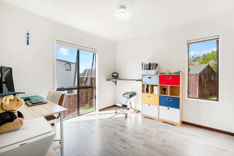 17 Palliser Lane Browns Bay_9