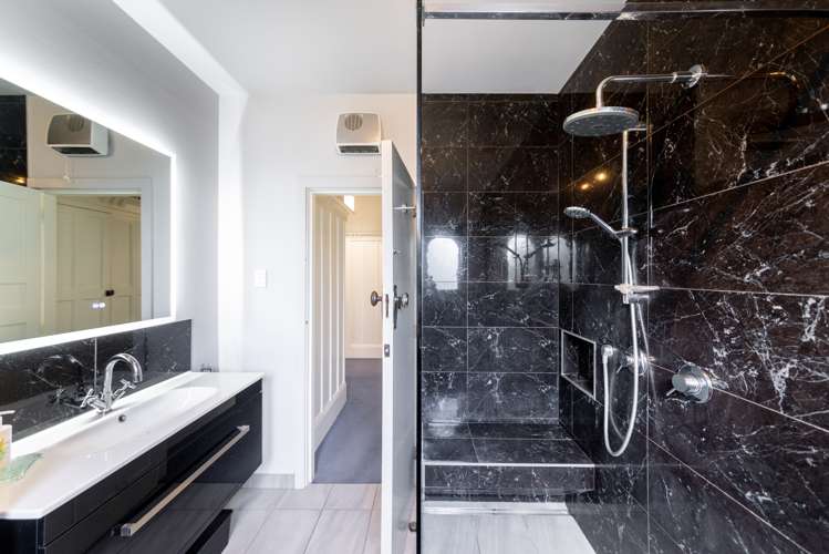 20 Stenness Avenue Somerfield_11