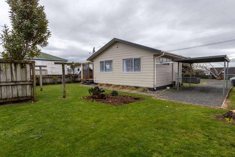 29 Galbraith Street Waihi_10