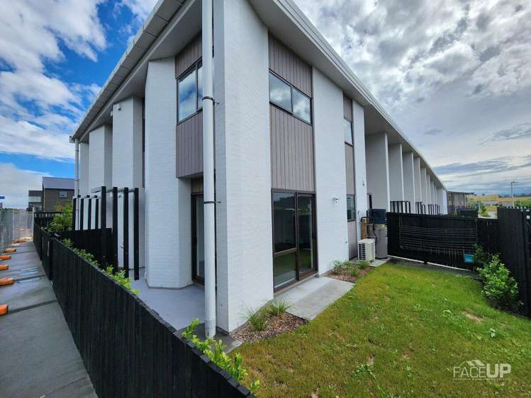 86 Glidepath Road Hobsonville_9