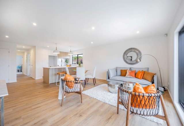 4/5 Marsh Avenue Forrest Hill_3