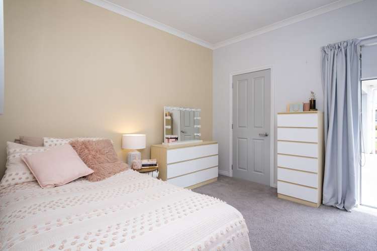 10 Donald Place Frimley_15