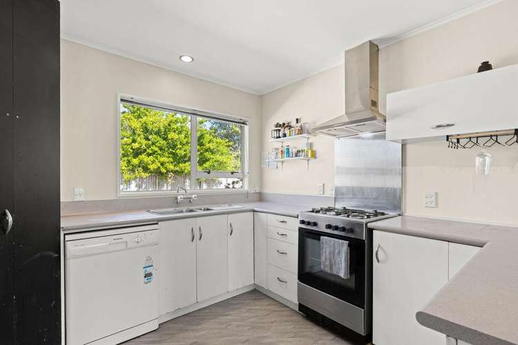 4 Mackie Street_5