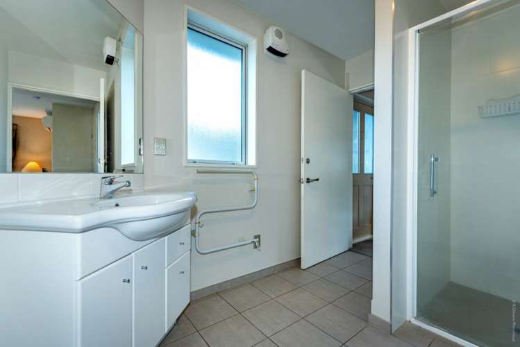 121b Harewood Road Papanui_20