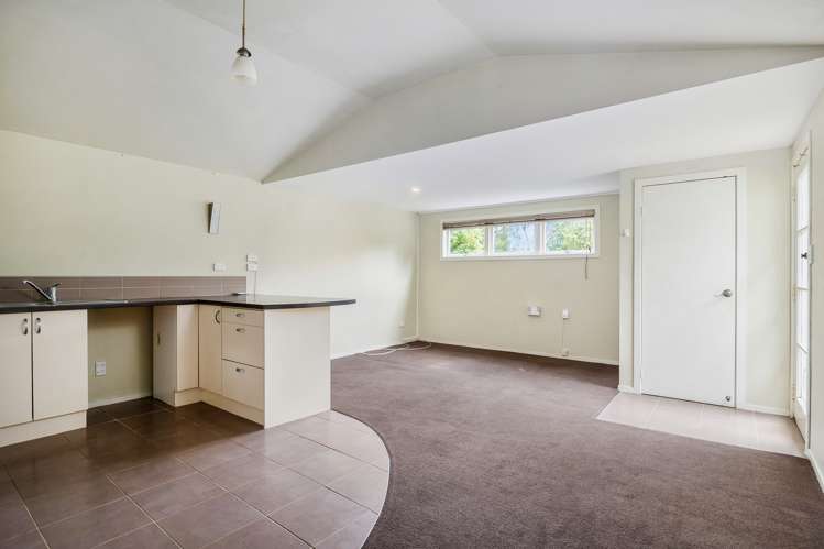 24 Arahoe Road New Lynn_18