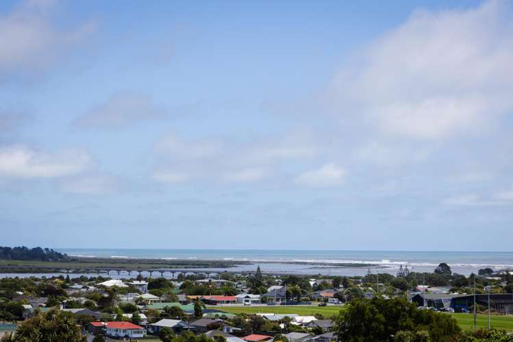 31 Racecourse Terrace Rise Hokitika_31