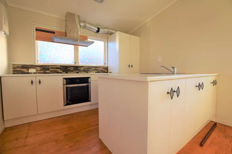 17 Universal Drive Henderson_4