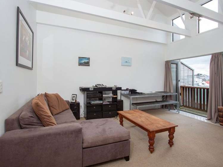 2e/10 Crummer Road Grey Lynn_2