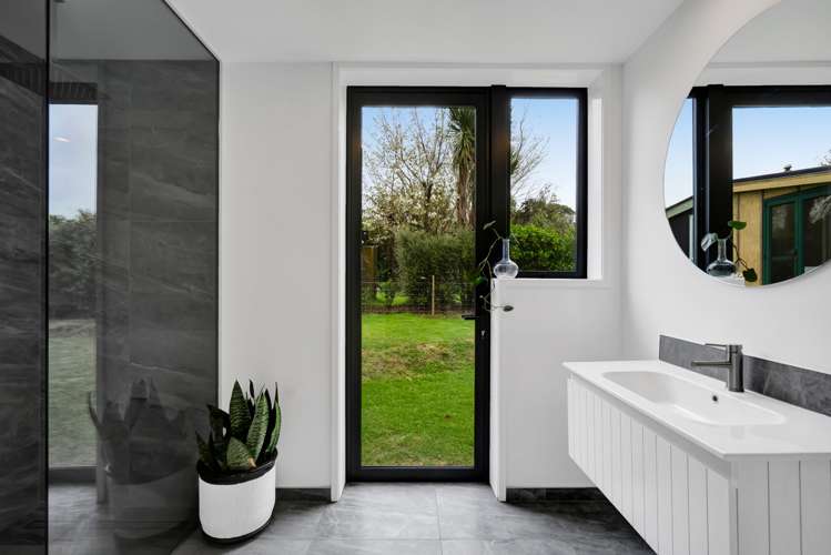 55b Carthew Street Okato_11