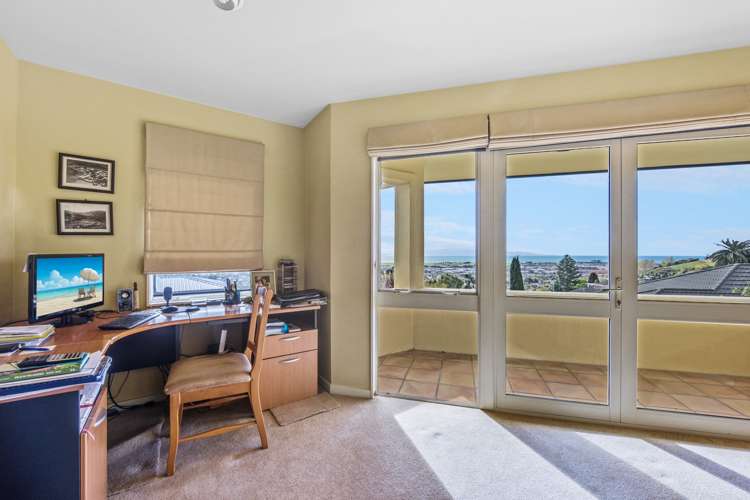 37 View Mount Stoke_13