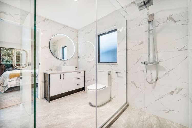 73 Koromeke Street Flat Bush_16