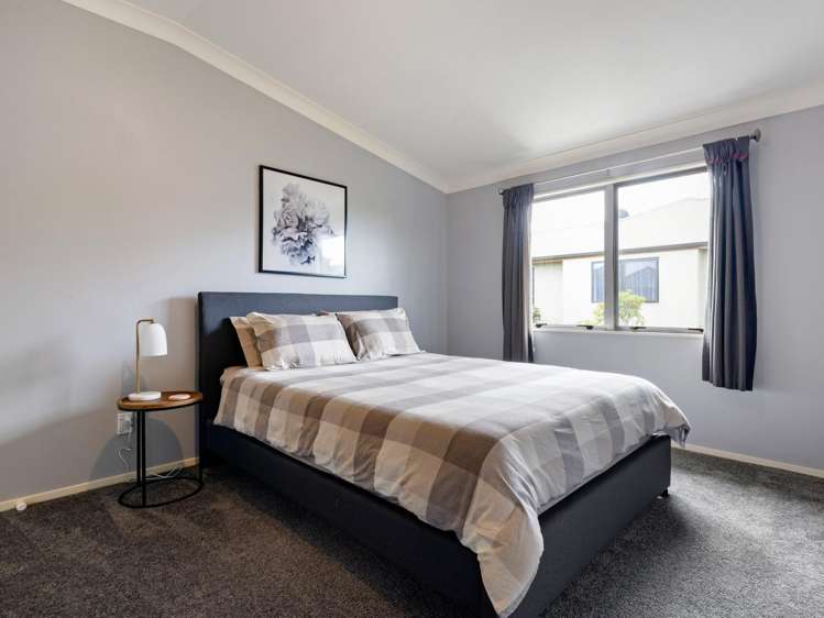 26 Highgrove Drive Grandview Heights_12