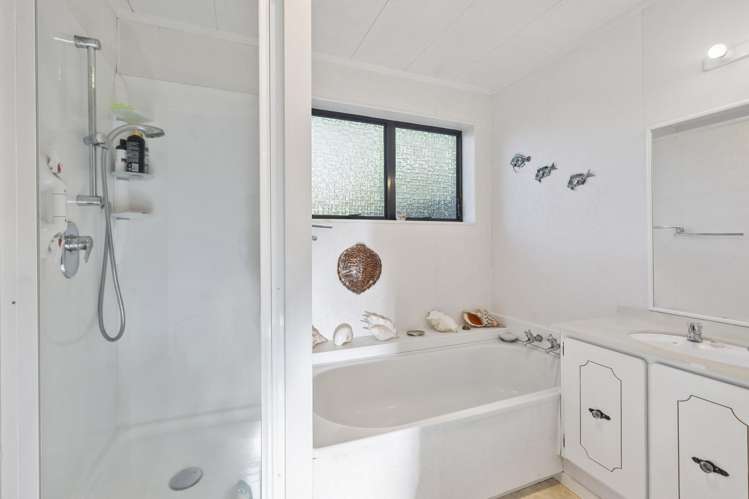 152a Ranolf Street Glenholme_10